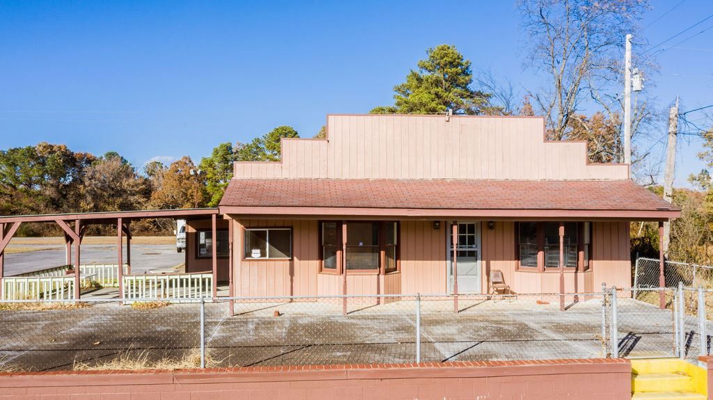 16671 US Highway 68 E, Hardin, KY 42048